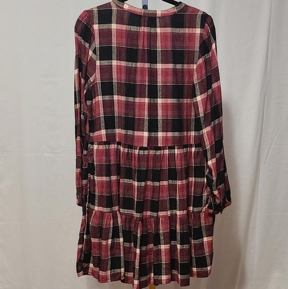 Time and Tru Plaid Long Sleeve Short Dress - Red and Black - Picture 2 of 6